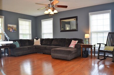 379 Indian Springs Cir, Manchester, TN 37355 - photo 5