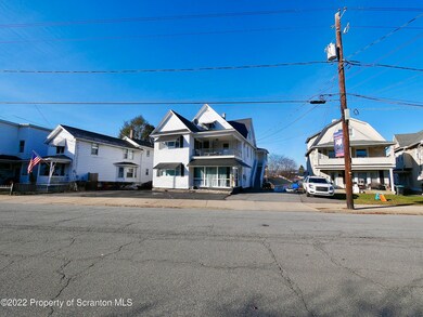 136 Chestnut St, Dunmore, PA 18512 - photo 3