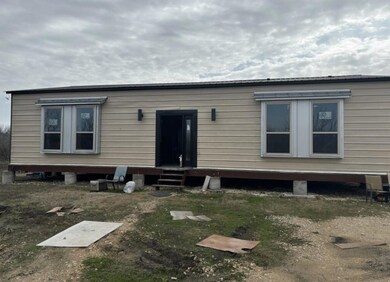 7300 Niederwald Strasse unit A, Niederwald, TX 78640 - photo 5