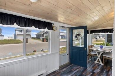 69 Foster Ave, Marshfield, MA 02050 - photo 6