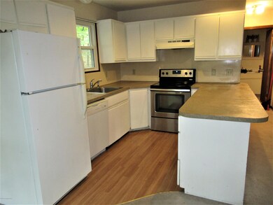 4117 Sycamore Ln, East Stroudsburg, PA 18301 - photo 6