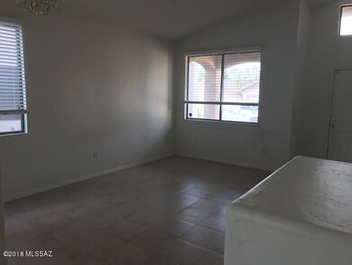 8874 S Desert Valley Way, Tucson, AZ 85747 - photo 3