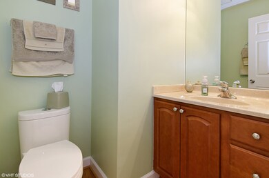 740 Pickwick Ct, Algonquin, IL 60102 - photo 6