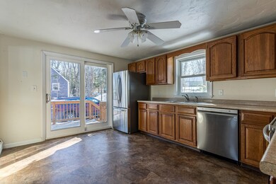 93 Varney Rd, Center Barnstead, NH 03225 - photo 6