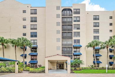 7580 Regency Lake Dr unit 5402, Boca Raton, FL 33433 - photo 2