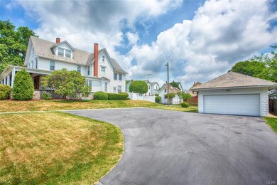 102 S Schanck Ave, Pen Argyl, PA 18072 - photo 4