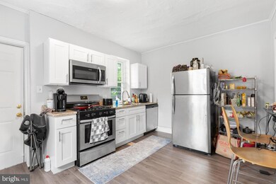 1735 W Oxford St unit 1, Philadelphia, PA 19121 - photo 5