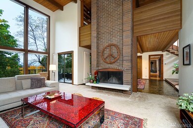 6730 W Mercer Way, Mercer Island, WA 98040 - photo 2