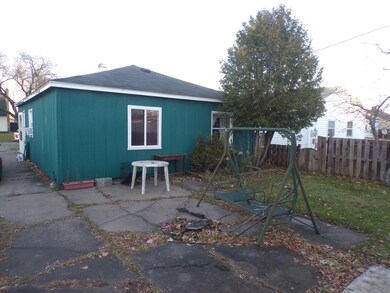4-back of house