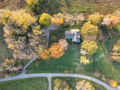 2021 River Circle Dr, Richmond, KY 40475 - photo 4