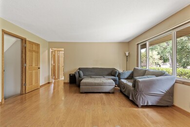 10531 104th Place N, Maple Grove, MN 55369 - photo 4