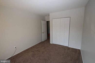 121 Center Ct unit 121, Wilmington, DE 19810 - photo 7