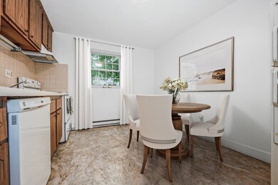 14 Walker Rd unit 4, North Andover, MA 01845 - photo 3