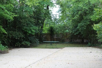 406 3rd Ave N, Columbus, MS 39701 - photo 2