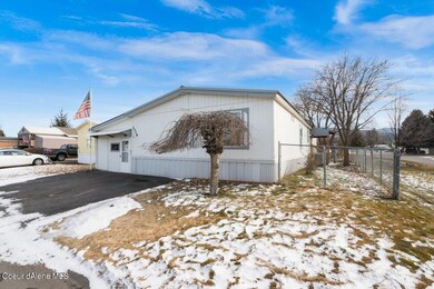 002-2316WGueneveresWay-PostFalls-ID-8385