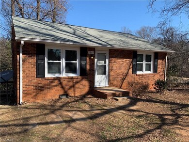 1305 Wise Ave, High Point, NC 27260 - photo 2