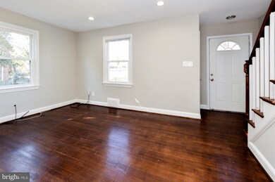 914 Nichols Dr, Laurel, MD 20707 - photo 5