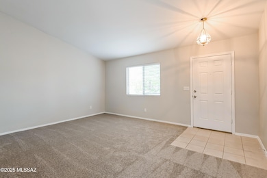 002-photo-living-room-9635235