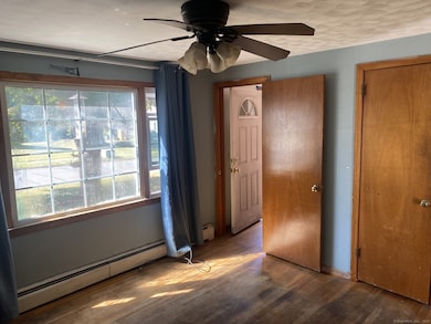 45 Monroe Rd, Enfield, CT 06082 - photo 5