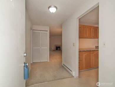 14527 NE 40th St unit G204, Bellevue, WA 98007 - photo 3