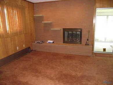 Family Room. Fireplace