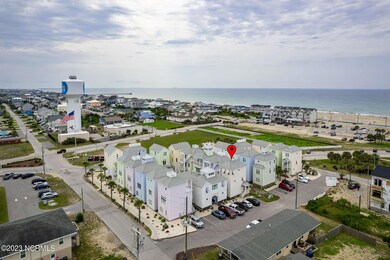 Atlantic Beach home near The Circle