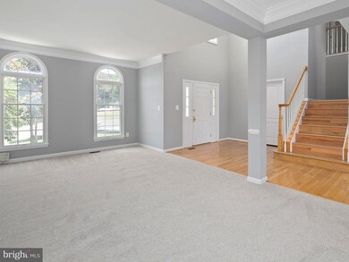 25850 Donegal Dr, Chantilly, VA 20152 - photo 3