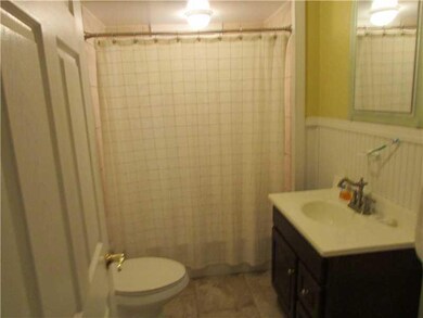 Full Bath.