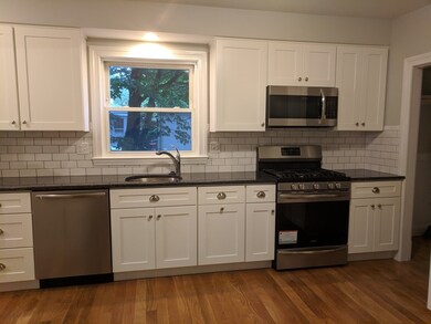 182 Parmenter Rd unit 1, West Newton, MA 02465 - photo 3