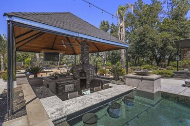 Swim Up Stools
