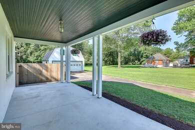 128 E Walnut St, Perkasie, PA 18944 - photo 7