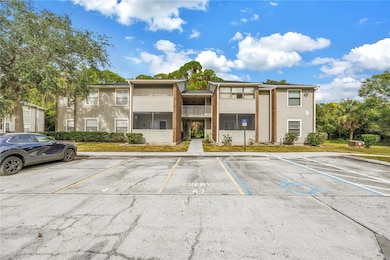 1400 Gandy Blvd N unit 902, Saint Petersburg, FL 33702 - photo 2