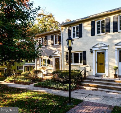 9828 Hollow Glen Place unit 2560, Silver Spring, MD 20910 - photo 2