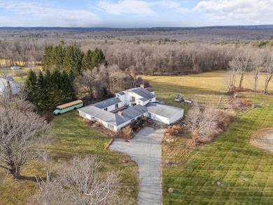 186 8 Lots Rd, Sutton, MA 01590 - photo 4