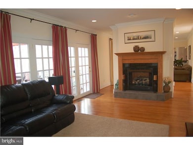 769 Laurel Ln, Wayne, PA 19087 - photo 7