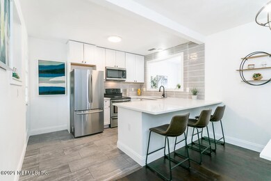 1686 Geraldine Dr, Jacksonville, FL 32205 - photo 3