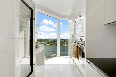 Amazing Intra-Coastal Views