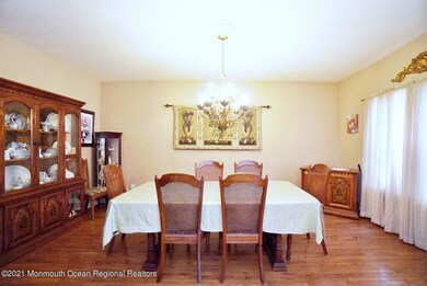 385 Ocean Blvd, Keyport, NJ 07735 - photo 5