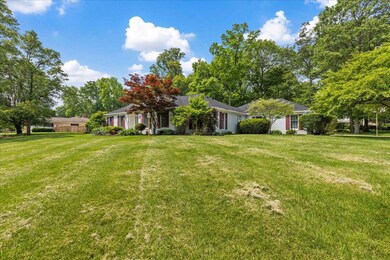 685 Hawthorne Dr, Circleville, OH 43113 - photo 2