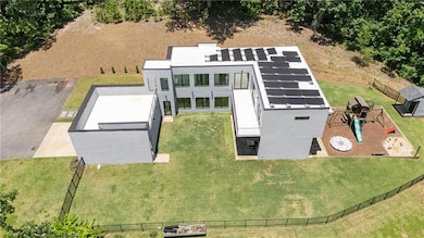 Virtually staged with pool and roof top