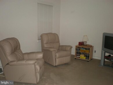 147 Park Ave, Gloucester City, NJ 08030 - photo 2