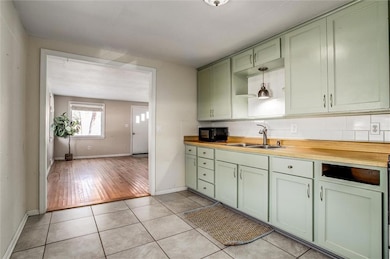 215 W North St, Belton, MO 64012 - photo 7