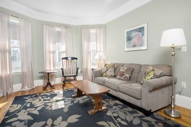 9 Peters St unit B, Boston, MA 02127 - photo 3