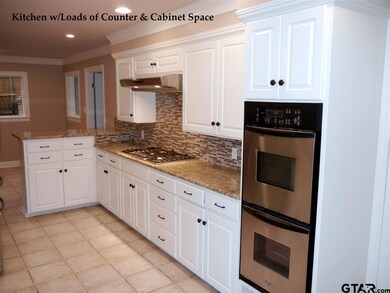 1718 1718 Sybil Ln, Tyler, TX 75703 - photo 7