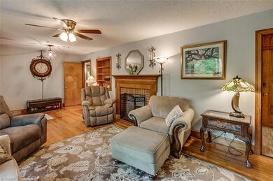 646 Back Creek Rd, Asheboro, NC 27205 - photo 5