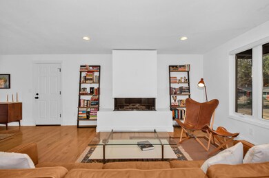 526 SE Craven Rd-3