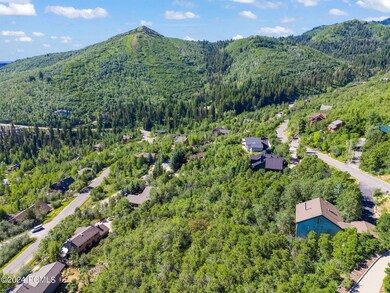 7400 Hitching Post Dr unit 213, Summit Park, UT 84098 - photo 3