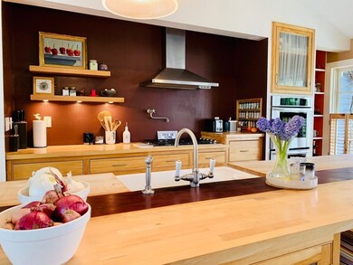 382 Middle St, Amherst, MA 01002 - photo 7