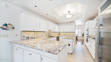 1404 E Los Arboles - 8