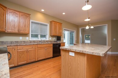 20 Liberty Way, Clifton Park, NY 12065 - photo 3